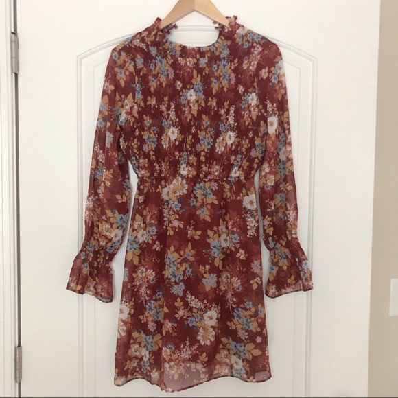 Fall long sleeve dress - Picture 1 of 3
